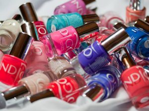 NAIL POLISH - ΑΠΛΑ ΒΕΡΝΙΚΙΑ