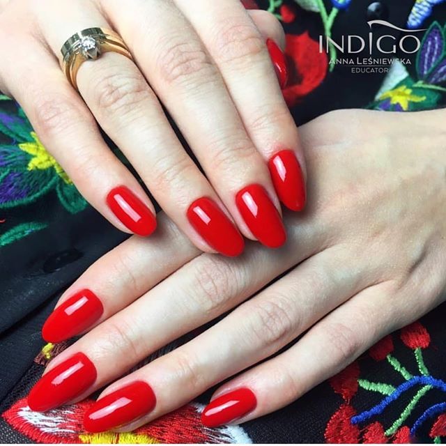 Julia - Gel Polish 7ml - Image 4