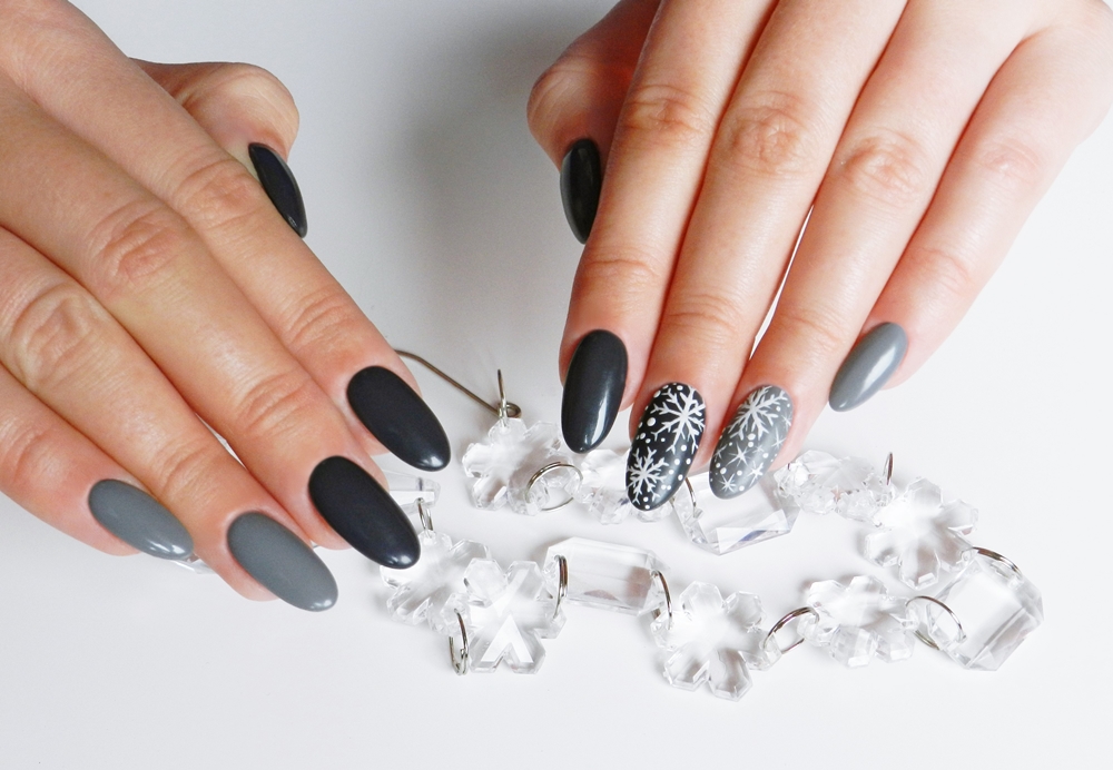 Blackmail - Gel Polish 7ml - Image 3
