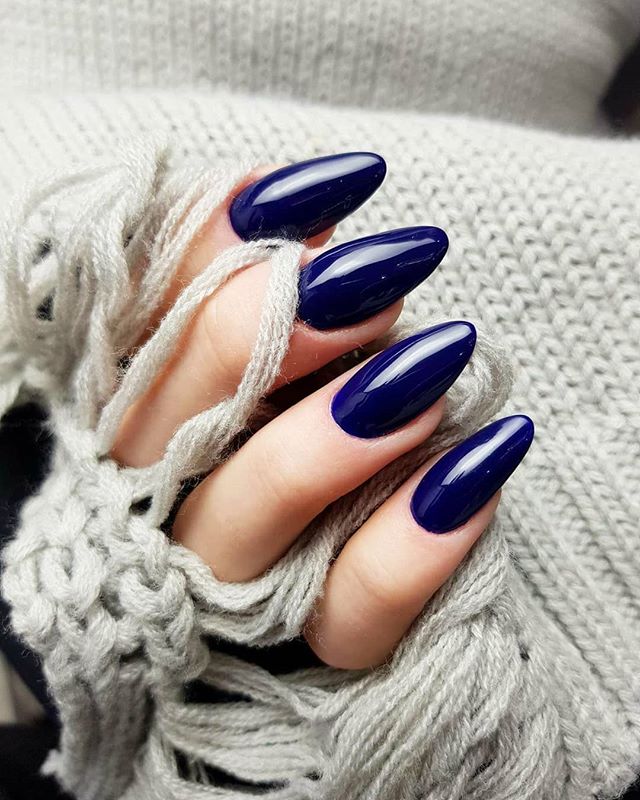 Billionaire - Gel Polish 7ml - Image 5