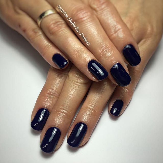 Billionaire - Gel Polish 7ml - Image 9